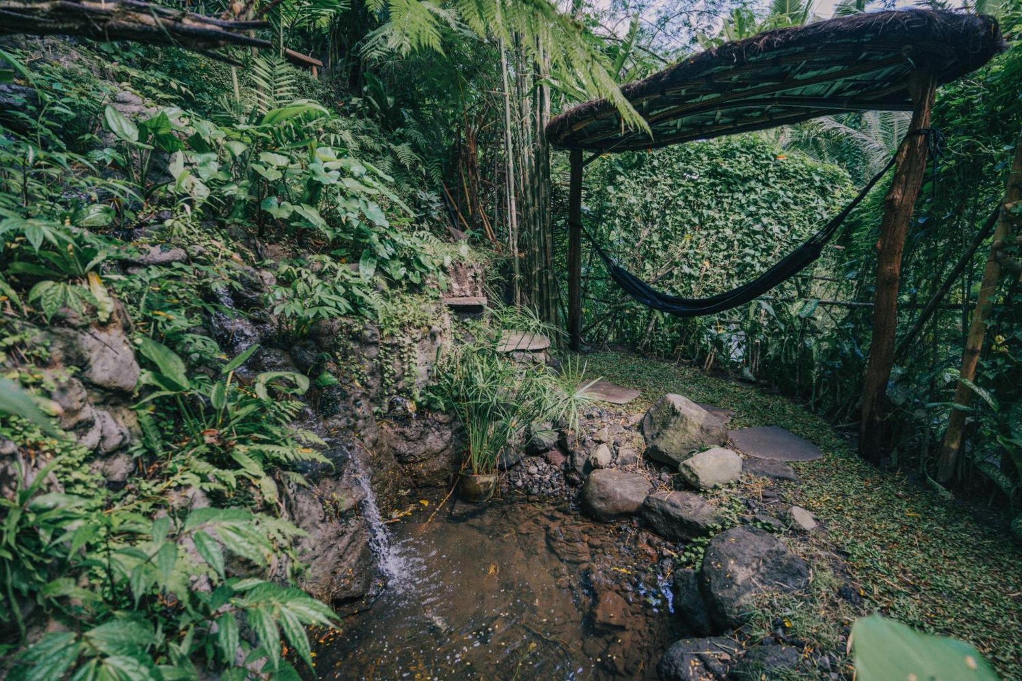 فيلا Hideout Eco Bamboo House Bali Selat الغرفة الصورة