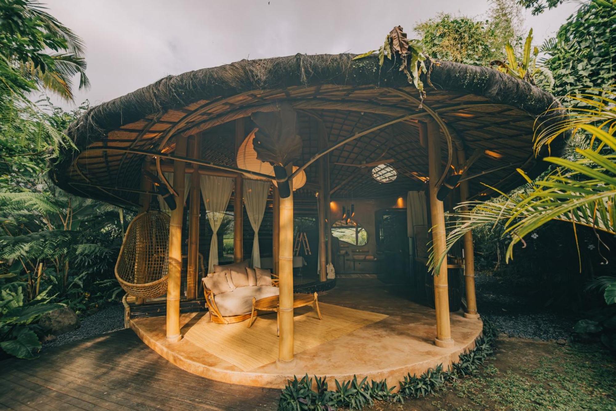 فيلا Hideout Eco Bamboo House Bali Selat الغرفة الصورة